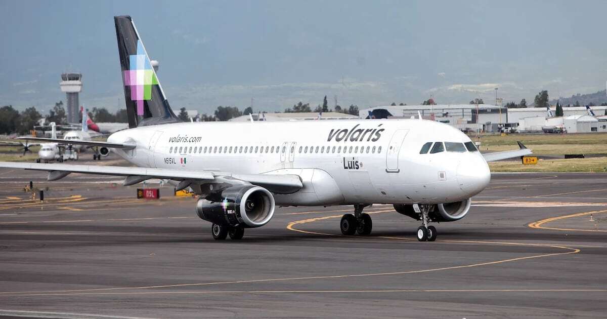 ¿Por qué el hombre que intentó desviar un avión de Volaris a EU terminó hospitalizado? Esto sabemos 