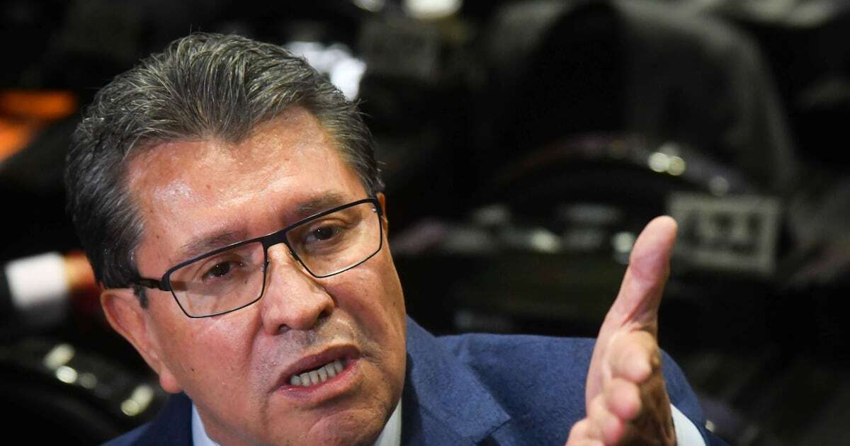 Monreal le da la razón al exministro José Ramón Cossío: ‘Hay errores en la reforma judicial’