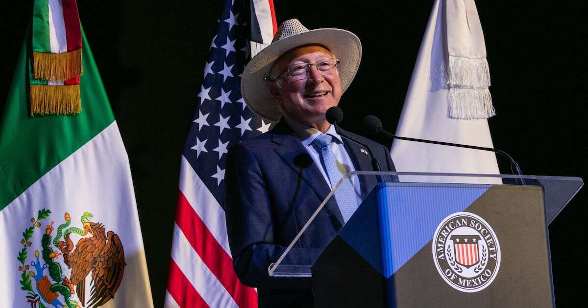 Ahora descarta Ken Salazar que reforma judicial afecte la relación comercial con EU