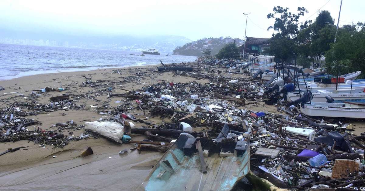 John lleva en Guerrero 10 muertos, colonias bajo el agua, miles sin luz...