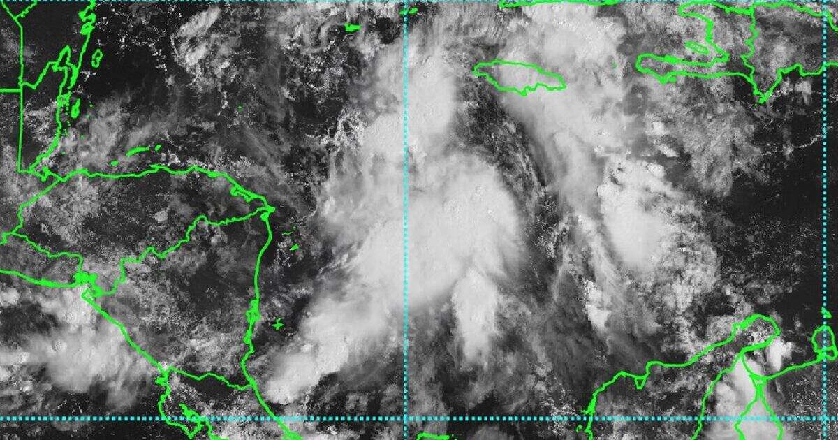 No solo es ‘John’.... Potencial ciclón tropical 9 será huracán ‘Helene’: ¿Tocará tierra en México?