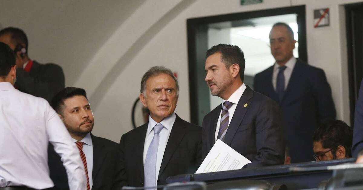 PAN ‘se la cobra’ a Miguel Ángel Yunes y a su padre: Los expulsa tras votar por la reforma judicial