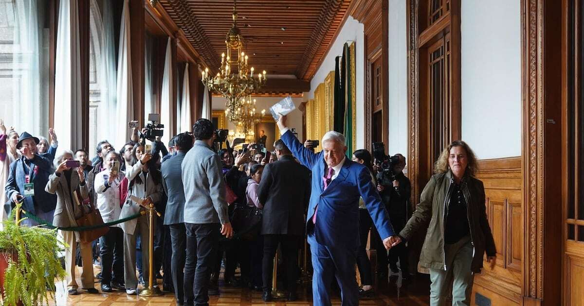 Así fue el último día de AMLO como presidente de México 