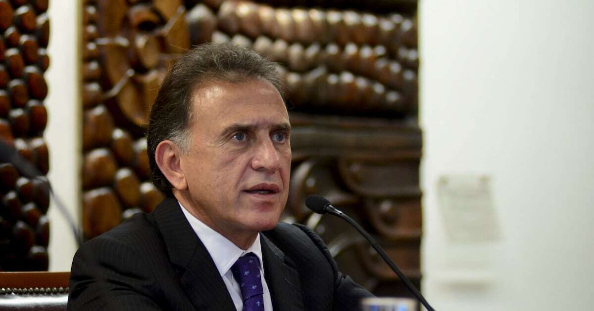 Miguel Ángel Yunes Linares advierte al PAN que presentará acciones legales por la expulsión de él y su hijo