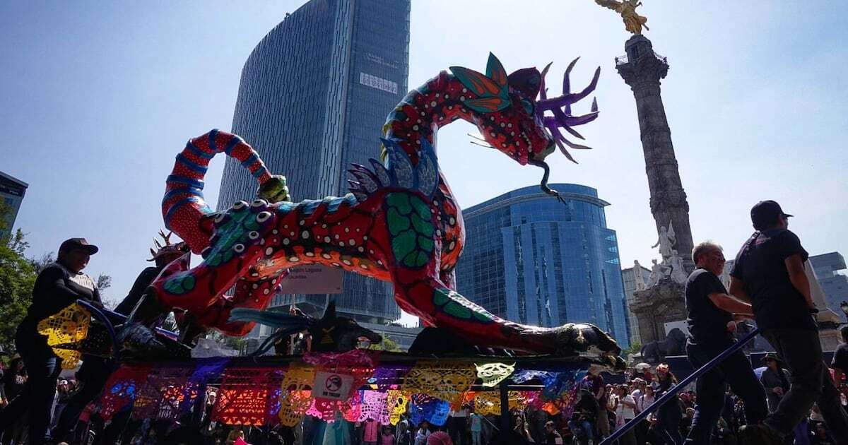 Desfile de Alebrijes y Marcha Zombie: Horarios del Metrobús para este sábado 