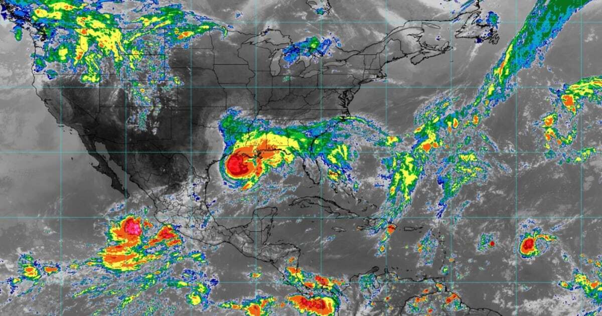 Posible ciclón en Michoacán y tormenta tropical 21 ‘salpicarán’ México: ¿En dónde habrá lluvias?