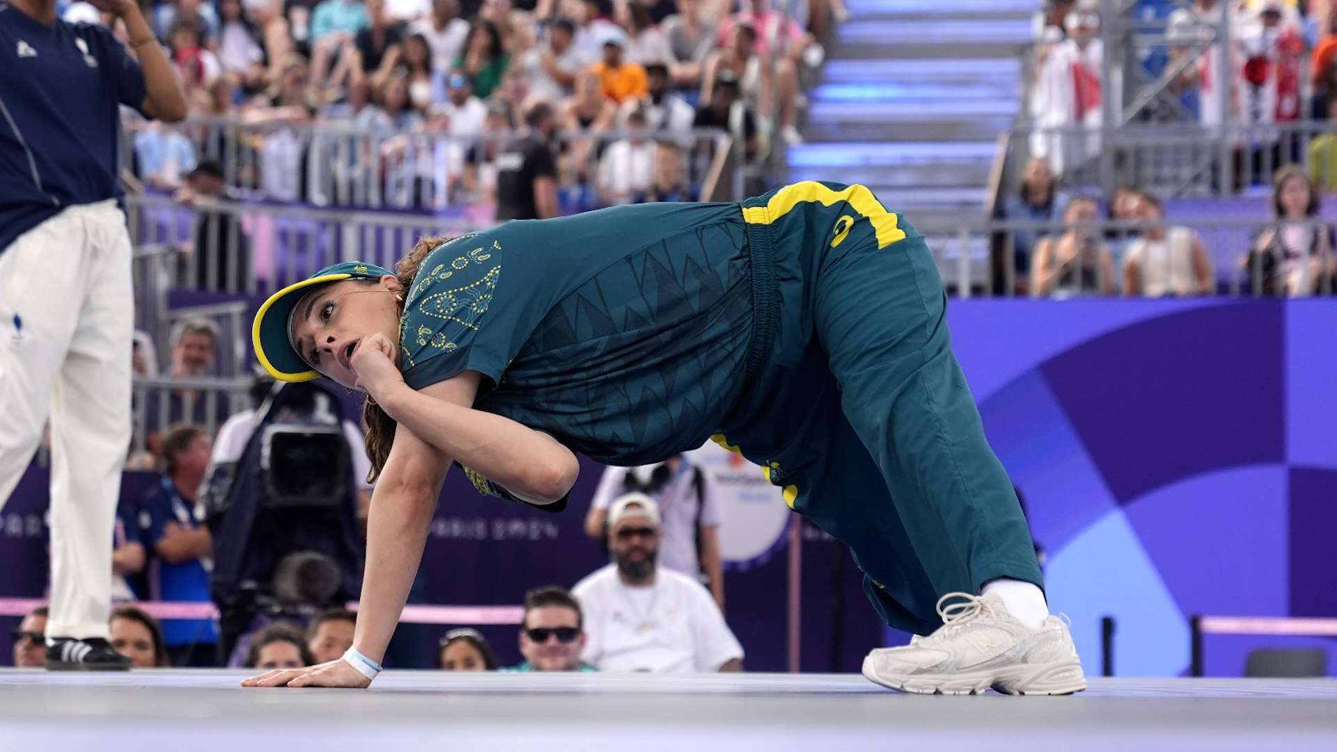 La bailarina australiana de breakdance Raygun se retira 