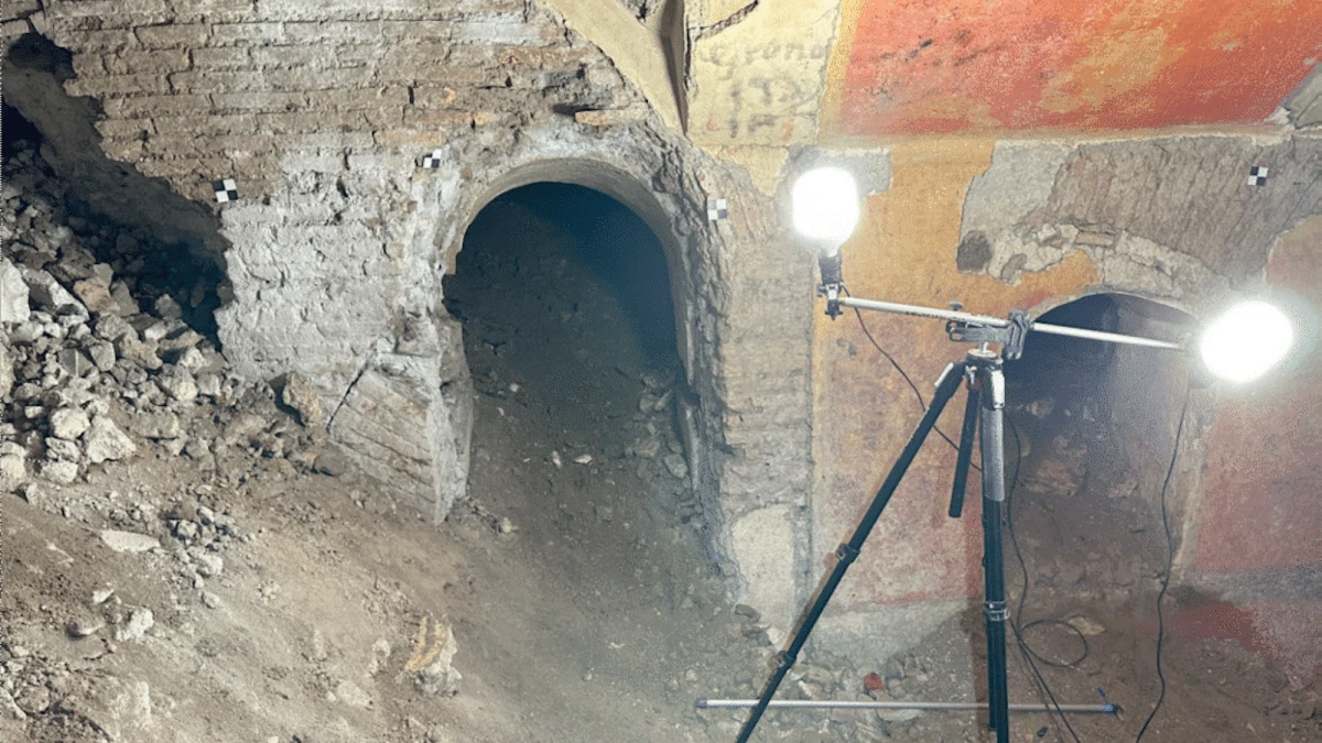 Students discover long-lost Roman villa under high school gym