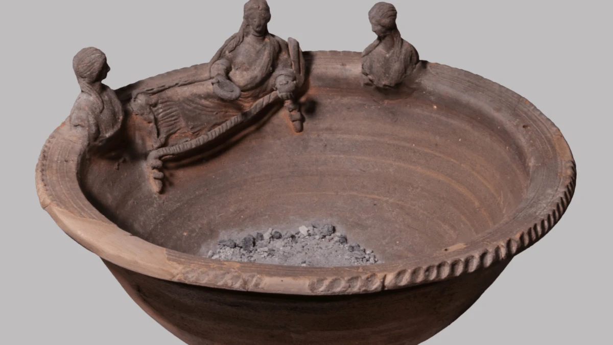 What did Pompeii smell like before it burned?