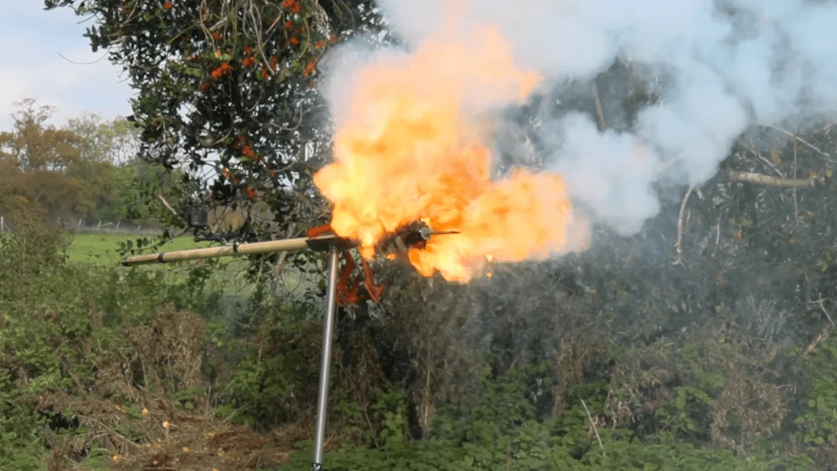 Intrepid man tests giant flaming darts used on 16th century warship