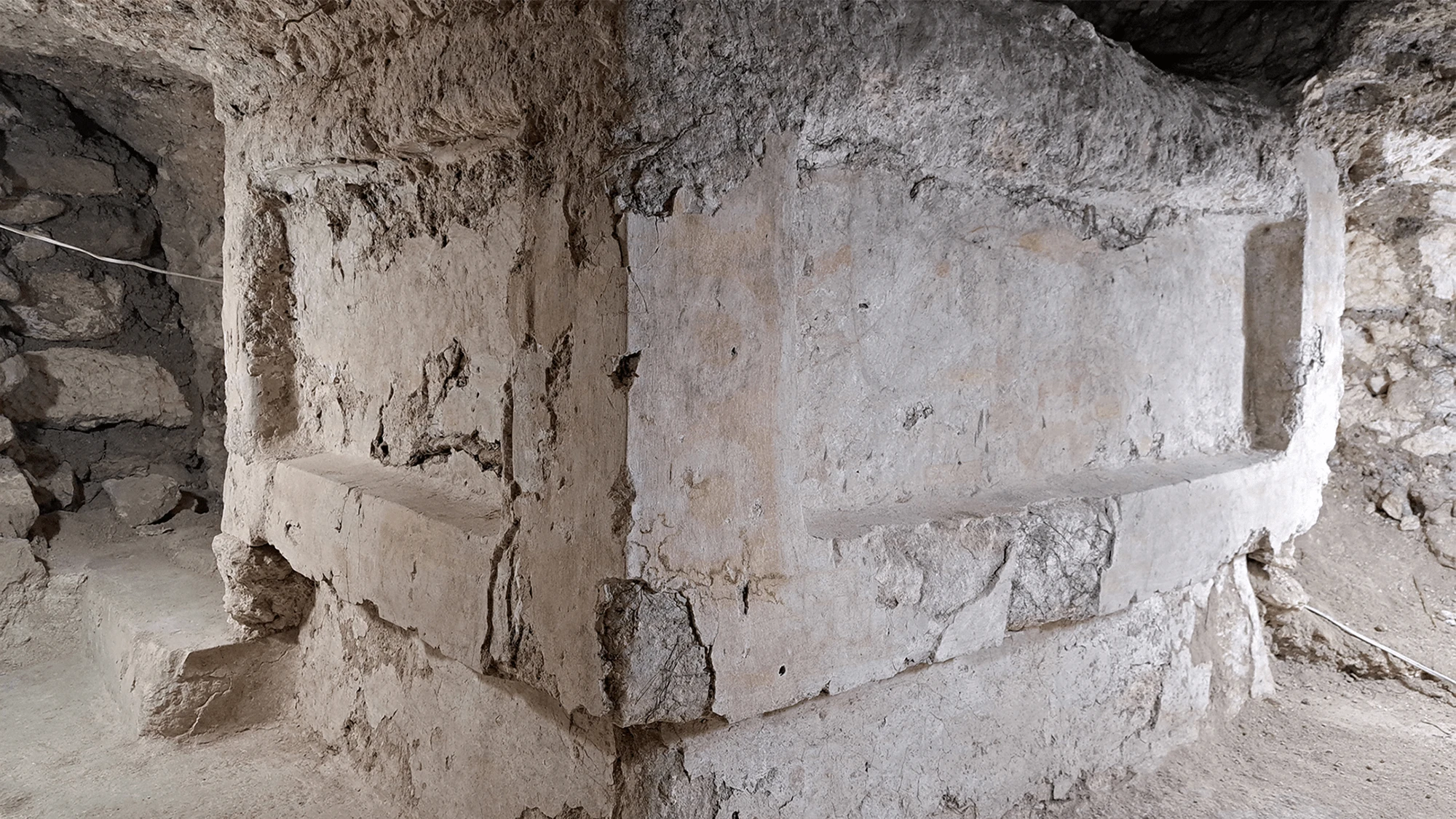 Archeologists find ancient child remains inside Maya altar