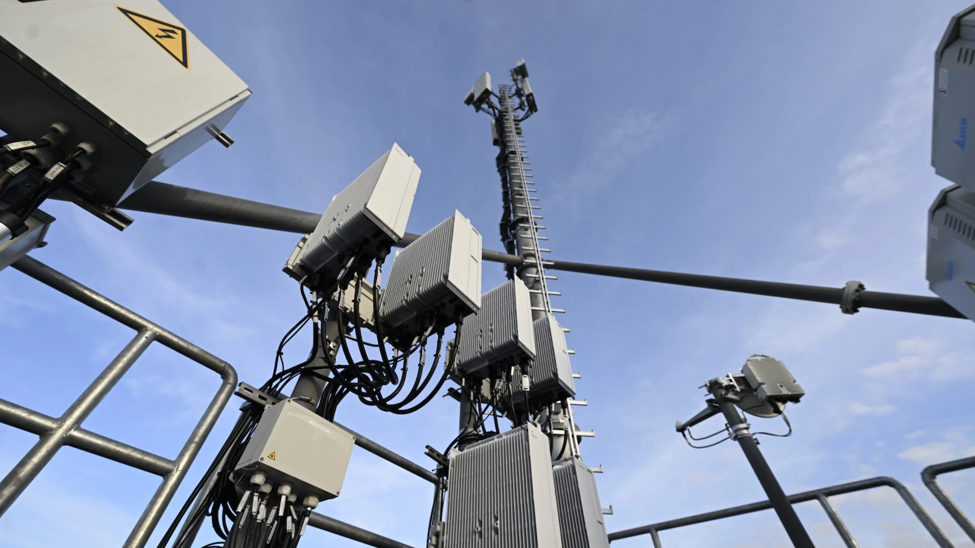 Study debunks 5G health conspiracy theory (again)