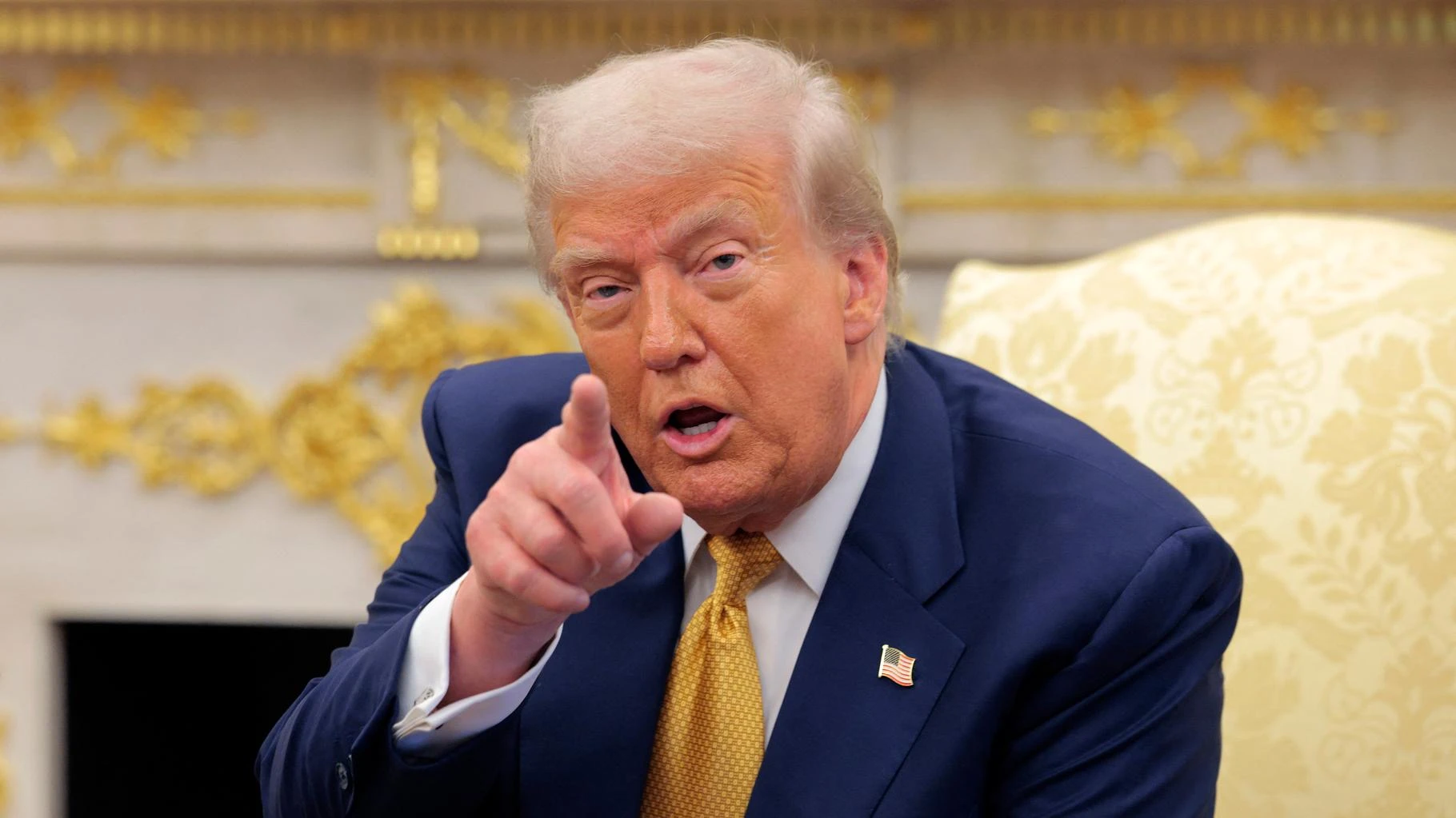   Donald Trump, empêtré dans l’affaire Epstein, allume un contre-feu en visant Barack Obama  