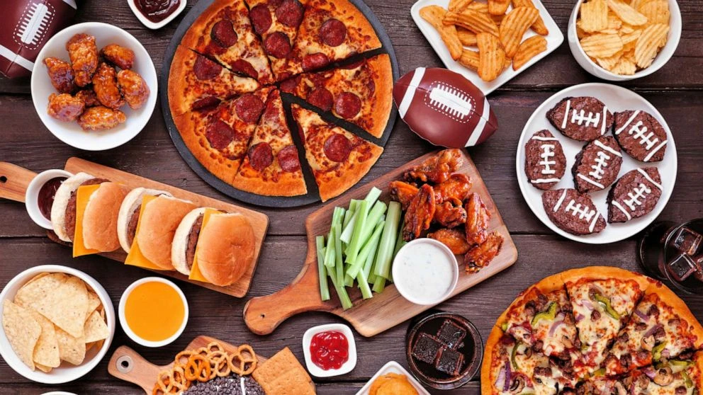 Top searched Super Bowl foods and recipes to make Sunday for the big gameAccording to Google, dips, wings and more are the most searched foods this week.2/8/2023 05:23:26 EST