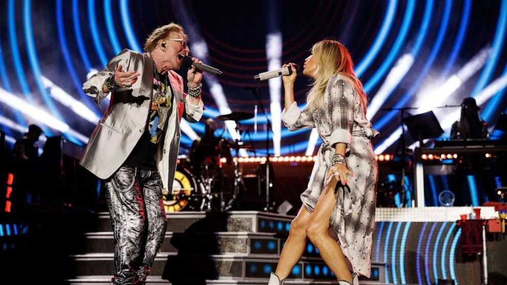 Carrie Underwood rocks out with Guns N' Roses