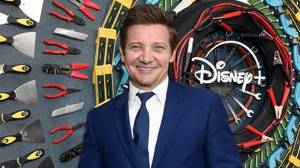 Jeremy Renner supported by daughter, family at 1st red carpet since accidentRenner and his 10-year-old daughter Ava matched in blue outfits at the event.4/12/2023 09:28:29 EDT