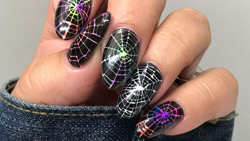 Feel festive for Halloween with this spider web nail art breakdownLearn how to get spider web nails just in time for Halloween. 10/7/2024 08:10:00 EDT