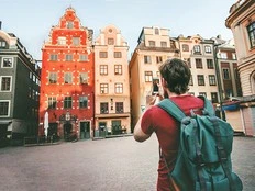 Why nearly half of Canadians plan to skip travel insurance this summer