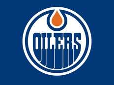 Netminder Nathan Day keeps it respectable as youthful Oilers outplayed by Canucks in Penticton