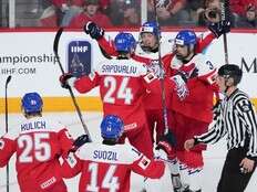 Former Edmonton Oilers defenceman Ladislav Smid behind the bench for Czechia at 2025 World Juniors