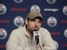 'Is that your podcast you're listening to?' McDavid, Draisaitl exit interview interruptions derail proceedings