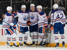 Oilers Mailbag: What is going on with Edmonton's top line?