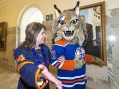 All bets are off: Premier Smith follows McDavid's lead and changes it up for 2025