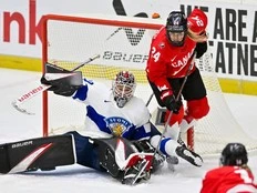 Gardiner scores twice, Canada downs Finland 5-0 to start world hockey championship