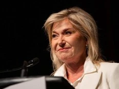 Bonnie Crombie running for Mississauga mayor again: Report