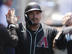 Mariners acquire Naylor from Diamondbacks for 2 pitchers: AP source