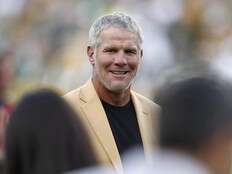 Brett Favre ironically praises Patrick Mahomes for not endorsing presidential candidate