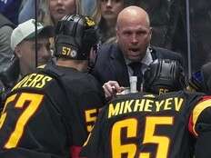 MAPLE LEAFS NOTES: Is Mike Yeo eyeing homecoming as part of Berube's bench staff?