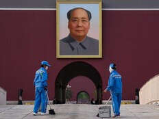 Menu signed by Mao Zedong brings $275,000 at auction