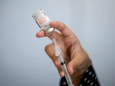 Moderna study shows immune response in older adults for a combo flu and COVID-19 shot