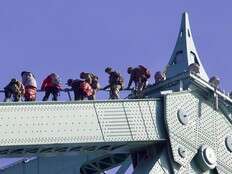 Climate activist who scaled Montreal's Jacques Cartier Bridge released with conditions