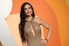 Lip reader reveals what Demi Moore said after losing Oscar to Mikey Madison