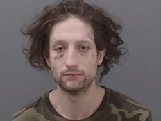 Man, 28, wanted following overnight stabbing in Barrie