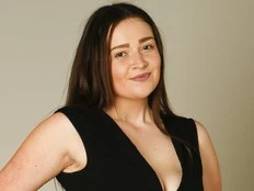 SUNshine Girl Courtney