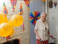 DEAR ABBY: Daughter hides illness from centenarian mother