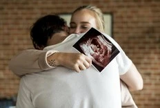 DEAR ABBY: Pregnant wife questions her husband's honesty