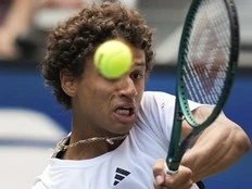 Gabriel Diallo advances, Denis Shapovalov exits at Madrid Open