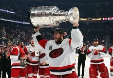 Off The Post: Hurricanes storm their way to a Stanley Cup win