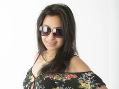 SUNshine Girl Tina