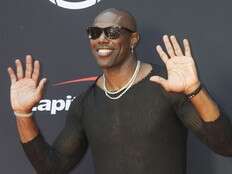 Terrell Owens rips Tom Brady for 'lack of respect' over comeback attempt