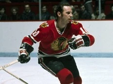 Former NHL star Dennis Hull dead at age 81