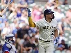 Willy Adames agrees to $182 million, 7-year deal with Giants, AP source says