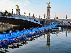 Paris poop protest? French planning smelly sit-down on Seine River