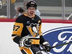 Penguins' Sidney Crosby scores 600th NHL goal