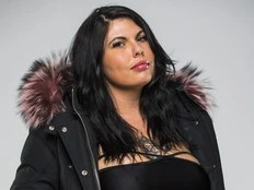 SUNshine Girl Cassandra