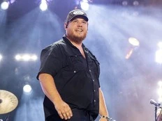 Luke Combs makes Friday night at Rogers Stadium memorable for the masses